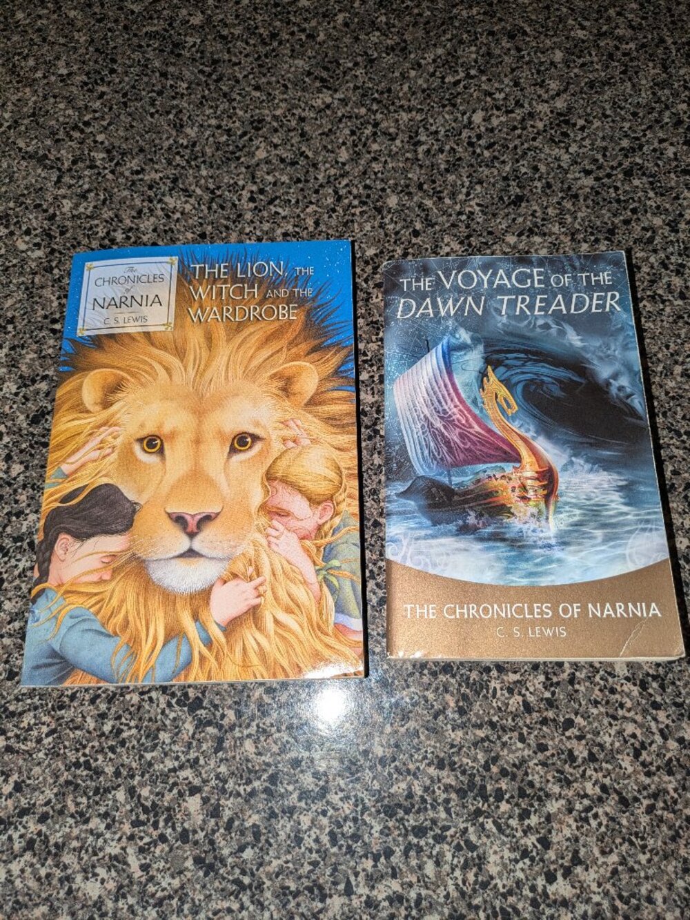 Narnia: The Lion, the Witch and the Wardrobe & The Voyage of the Dawn Treader